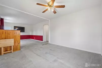 14 Vaughn Avenue, Spotswood, NJ 08884 - Photo 4