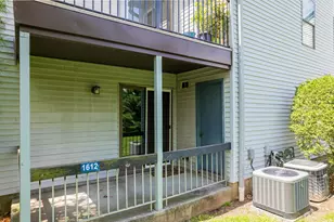 1612 Woodbridge Commons Way, Iselin, NJ 08830 - Photo 18