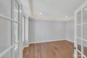 21 King St, Edison, NJ 08820 - Photo 12
