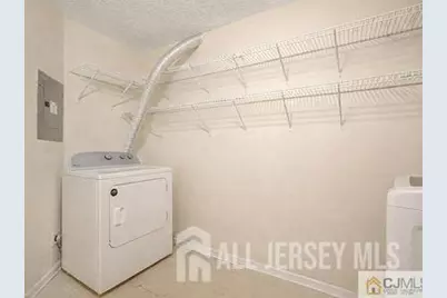 31 Edinburgh Court, Edison, NJ 08820 - Photo 18
