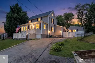 13 Hensler Ln, Sayreville, NJ 08872 - Photo 1