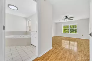 273 Prestwick Way, Edison, NJ 08820 - Photo 12
