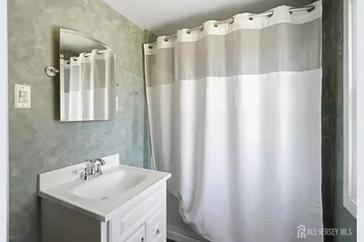 123 W Church Street, Milltown, NJ 08850 - Photo 16