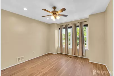 385 Draco Road, Piscataway Township, NJ 08854 - Photo 16