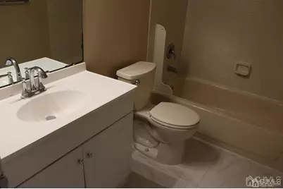 240 Hidden Woods Court, Piscataway Township, NJ 08854 - Photo 28
