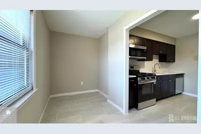 1511 Raspberry Court, Edison, NJ 08817 - Photo 8