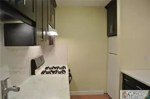 20-7 New Rd, South Brunswick Township, NJ 08824 - Photo 4
