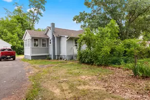 19 Sandfield Rd, Old Bridge Township, NJ 08857 - Photo 1
