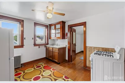 511 Garden Avenue #2, Woodbridge Township, NJ 07095 - Photo 2