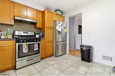 1129 E Henry Street, Linden, NJ 07036 - Photo 24