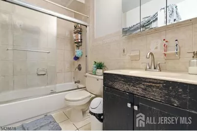 1129 E Henry Street, Linden, NJ 07036 - Photo 6