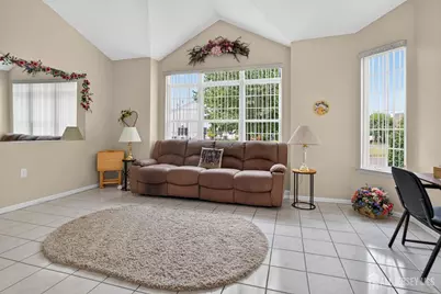 1 Umberland Place, Monroe Township, NJ 08831 - Photo 4