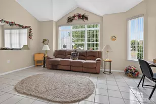 1 Umberland Pl, Monroe Township, NJ 08831 - Photo 4