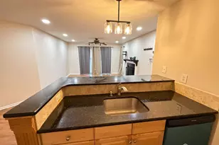 60 Lear Ct, East Brunswick Township, NJ 08816 - Photo 4