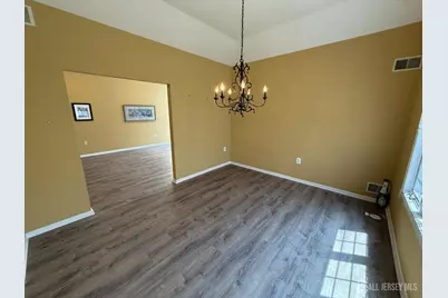 21 Westminster Drive, Monroe Township, NJ 08831 - Photo 12