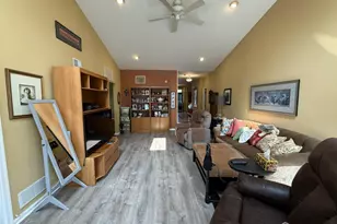 21 Westminster Dr, Monroe Township, NJ 08831 - Photo 4