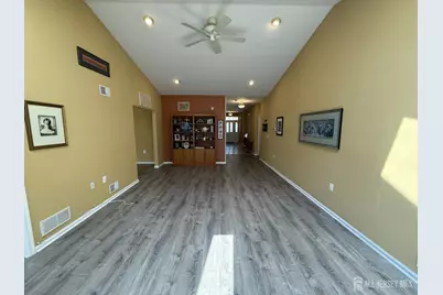 21 Westminster Drive, Monroe Township, NJ 08831 - Photo 4