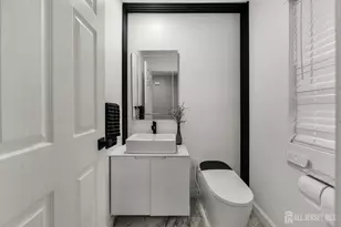 8 Henry Ct, Plainsboro Township, NJ 08536 - Photo 10