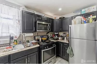 158 Gordon Street, Perth Amboy, NJ 08861 - Photo 16