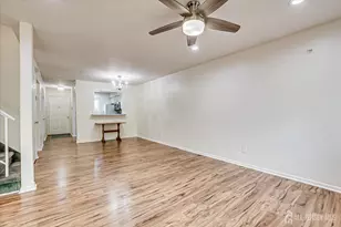 12 Tulip Ct, Edison, NJ 08820 - Photo 16