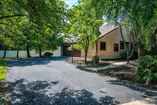 8 Parkside Dr, North Brunswick Township, NJ 08902 - Photo 42