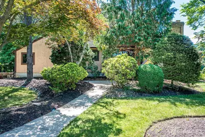 8 Parkside Drive, North Brunswick Township, NJ 08902 - Photo 12