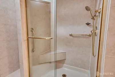 8 Parkside Drive, North Brunswick Township, NJ 08902 - Photo 24