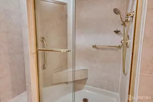 8 Parkside Dr, North Brunswick Township, NJ 08902 - Photo 24