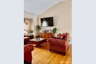 101 Lee Drive, Middlesex, NJ 08846 - Photo 14