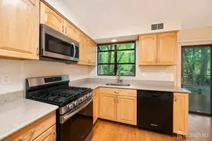 614 Sayre Dr, Plainsboro Township, NJ 08540 - Photo 18