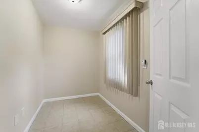 6 King Arthurs Court, Edison, NJ 08820 - Photo 24