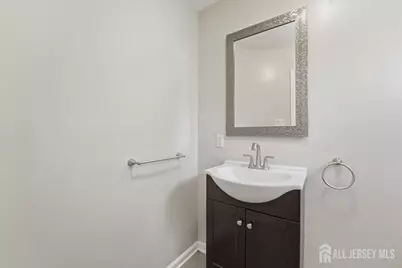 6 King Arthurs Court, Edison, NJ 08820 - Photo 10