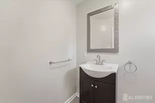 6 King Arthurs Ct, Edison, NJ 08820 - Photo 10