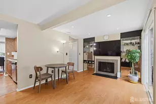 11 Aspen Ct, South Brunswick Township, NJ 08852 - Photo 8