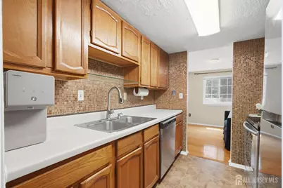 11 Aspen Court, South Brunswick Township, NJ 08852 - Photo 10