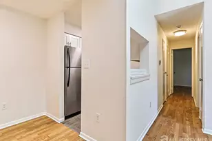 2010 Ravens Crest Dr, Plainsboro Township, NJ 08536 - Photo 12