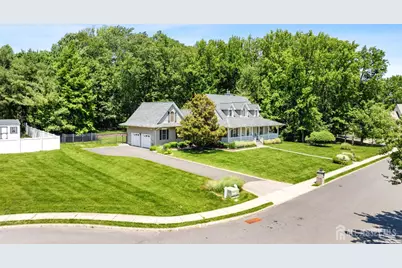 24 Kerr Lane, Old Bridge Township, NJ 07747 - Photo 4
