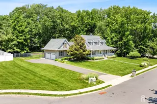 24 Kerr Ln, Old Bridge Township, NJ 07747 - Photo 4