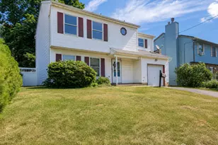 59 E New St, Sewaren, NJ 07077 - Photo 12
