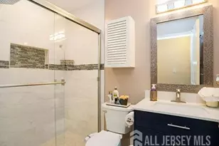 704 Dahlia Cir, South Brunswick Township, NJ 08810 - Photo 20