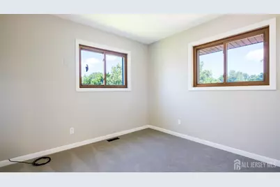 50 Sand Hills Road, South Brunswick Township, NJ 08824 - Photo 18