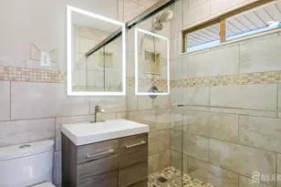 50 Sand Hills Rd, South Brunswick Township, NJ 08824 - Photo 2