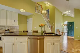 24 Foxchase Dr, Burlington Twp, NJ 08016 - Photo 16