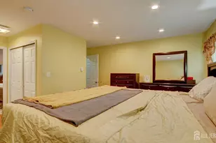 24 Foxchase Dr, Burlington Twp, NJ 08016 - Photo 22