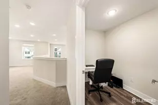 707 Station Rd, Dunellen, NJ 08812 - Photo 10