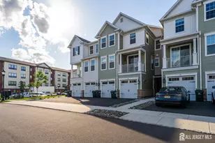 707 Station Rd, Dunellen, NJ 08812 - Photo 16