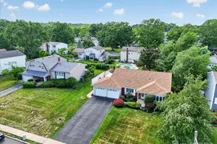 12 Virginia St, South Brunswick Township, NJ 08824 - Photo 2