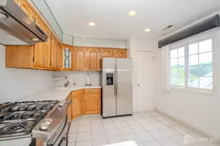 1 Rutland Ln, Monroe Township, NJ 08831 - Photo 16