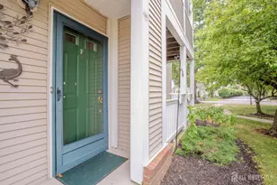 1 Rutland Ln, Monroe Township, NJ 08831 - Photo 4