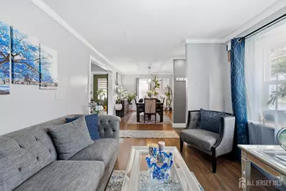 566 E Woodbridge Avenue, Avenel, NJ 07001 - Photo 4